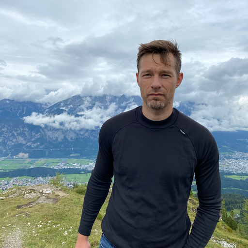 CEO Lukasz Kuczera